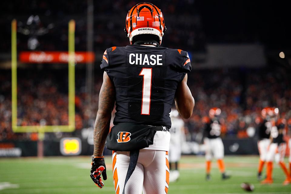 CINCINNATI, OH - JANUARY 15: Cincinnati Bengals wide receiver Ja'Marr Chase (1) during the NFL Wild Card game against the Las Vegas Raiders and the Cincinnati Bengals on January 15, 2022, at Paul Brown Stadium in Cincinnati, OH. (Photo by Ian Johnson/Icon Sportswire via Getty Images)