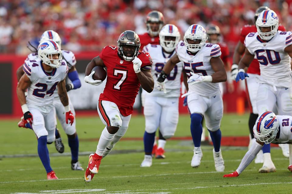 Bucs running back Leonard Fournette, running for a touchdown against the Bills earlier this month, would be the power back Dolphins coach Brian Flores craves.