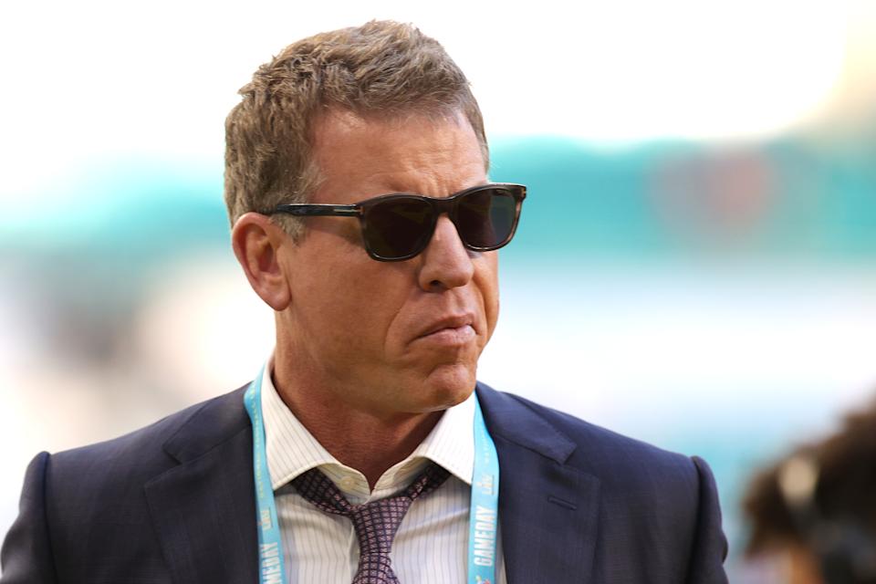 Troy Aikman had to call Eagles-Bucs game, which was awful, and said on the air that he wished he was calling the 49ers-Cowboys game instead. (Photo by Rob Carr/Getty Images)