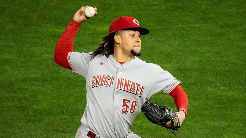 Sep 26, 2020; Minneapolis, Minnesota, USA; Cincinnati Reds starting pitcher Luis Castillo (58) delivers a pitch during the first inning against the Minnesota Twins at Target Field.