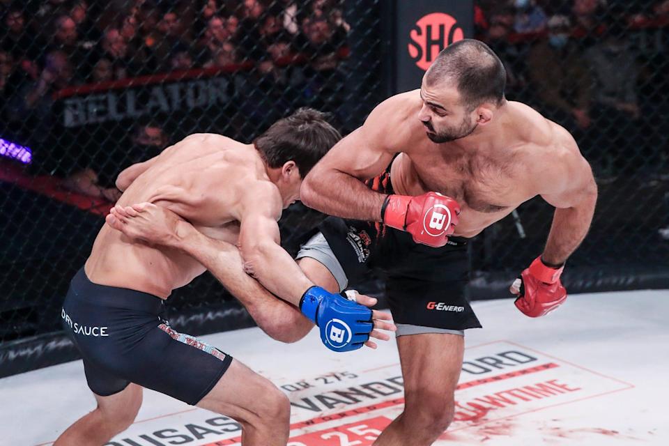 Andrey Koreshkov landed a fight-ending kick to the body.