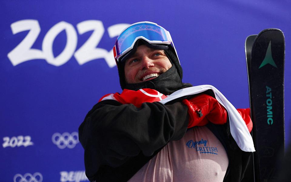 2022 Beijing Olympics - Freestyle Skiing - Men's Freeski - Halfpipe - Final - Run 3 - Genting Snow Park, Zhangjiakou, China - February 19, 2022. Gus Kenworthy of Britain reacts after his run. REUTERS/Lisi Niesner - Lisi Niesner/Reuters