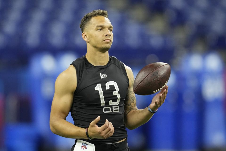 Cincinnati quarterback Desmond Ridder didn't disappoint with his NFL combine week. (AP Photo/Darron Cummings)