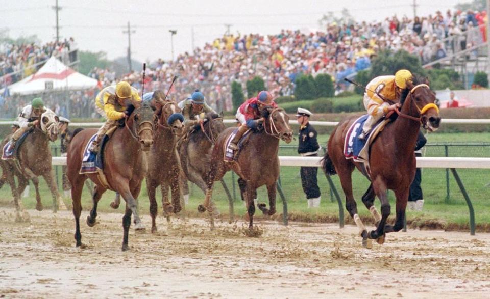 Go for Gin, a 9-1 shot, won the 1994 Kentucky Derby by 2 lengths over Strodes Creek.