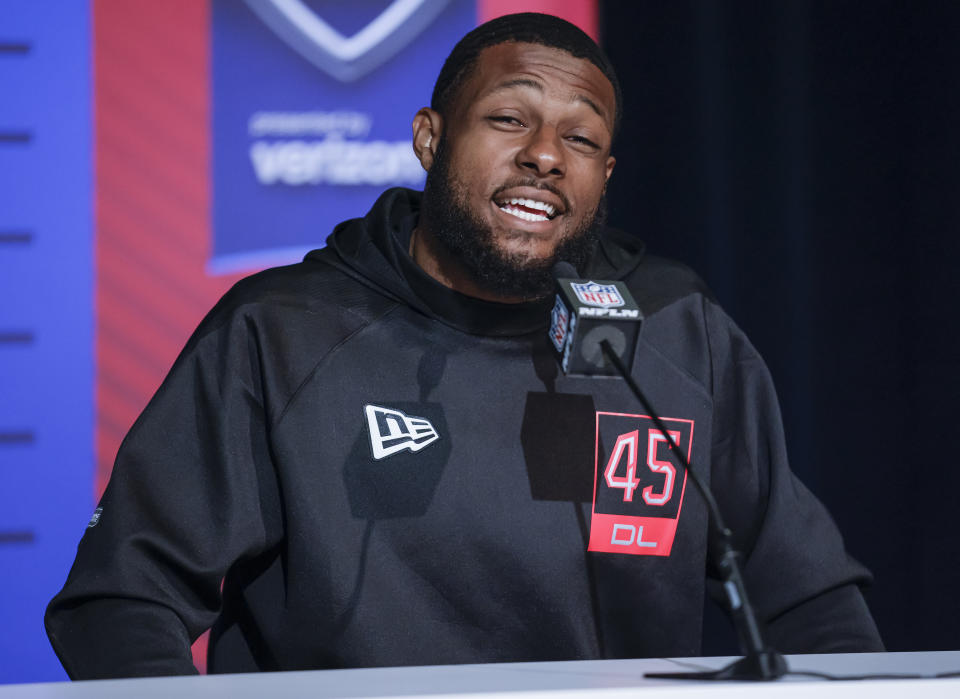 Oregon EDGE Kayvon Thibodeaux speaks to reporters during the 2022 NFL scouting combine. (Photo by Michael Hickey/Getty Images)