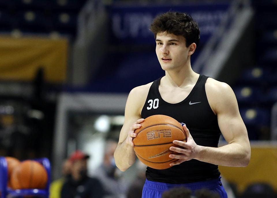 Blue Devils guard Michael Savarino is entering the transfer portal.