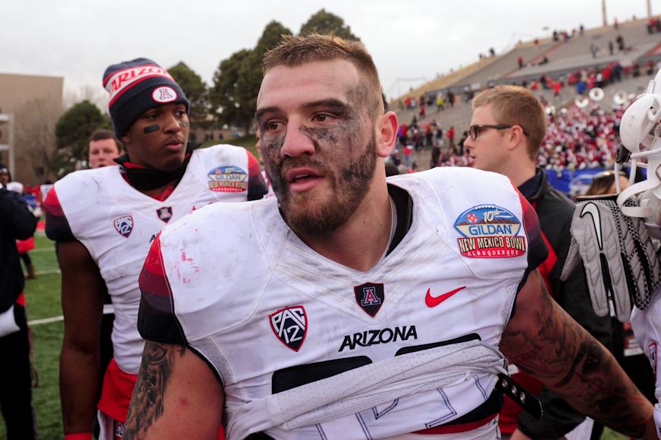 All-American linebacker Scooby Wright helped lead the Arizona Wildcats to a 45-37 victory over New Mexico in the 2015 New Mexico Bowl.