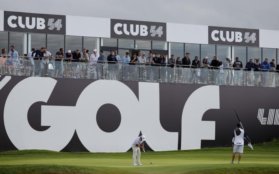 Pablo Larrazabal of Cleeks GC on the 18th green during day one of the LIV Golf Invitational - London at The Centurion Club on June 09, 2022 in St Albans, England.&nbsp; - GETTY IMAGES