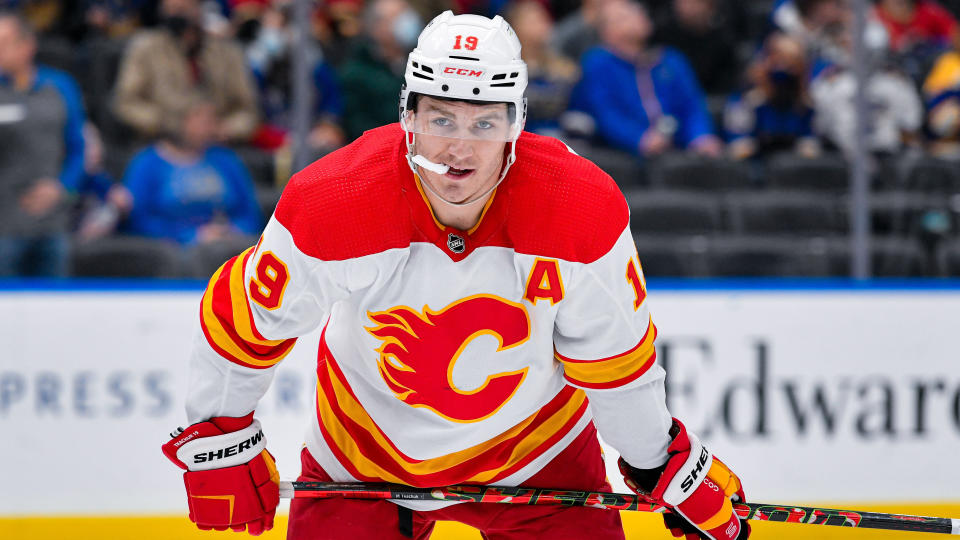 Sportsnet's Eric Francis believes star Flames forward Matthew Tkachuk could be traded in the coming days as both sides sit far apart on a long-term deal. (Getty)