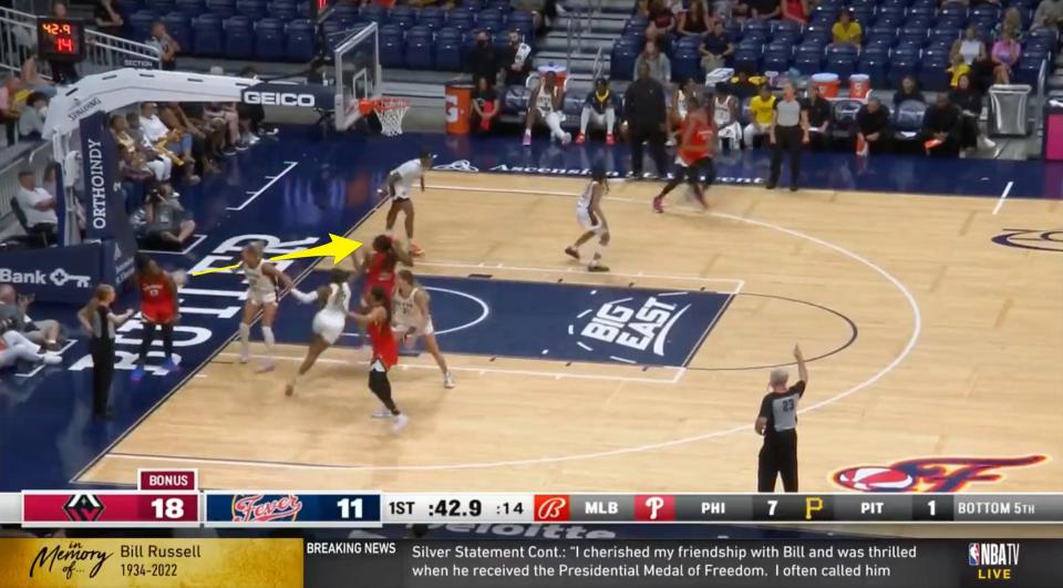 Chelsea Gray goes behind-the-back to find a wide-open Jackie Young with the inbounds pass.