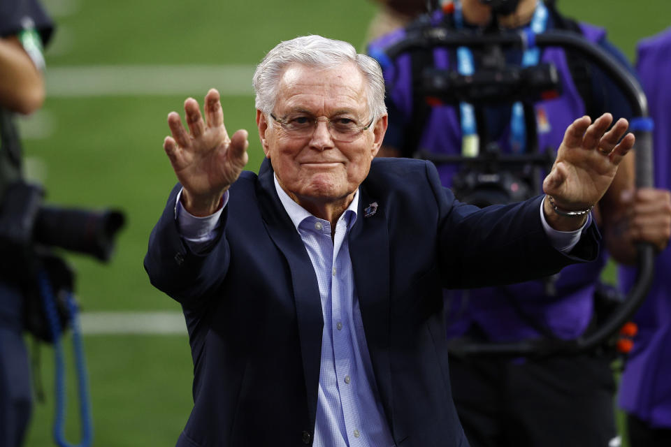Dick Vermeil coached for three NFL teams, including one memorable season with the Rams. (Photo by Ronald Martinez/Getty Images)