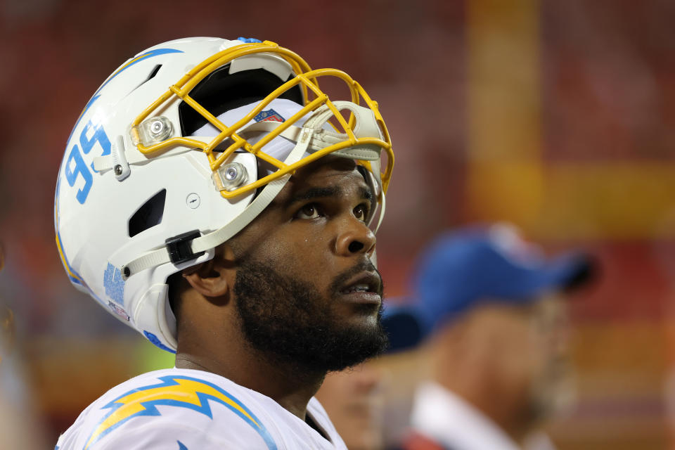 Chargers defensive lineman Jerry Tillery