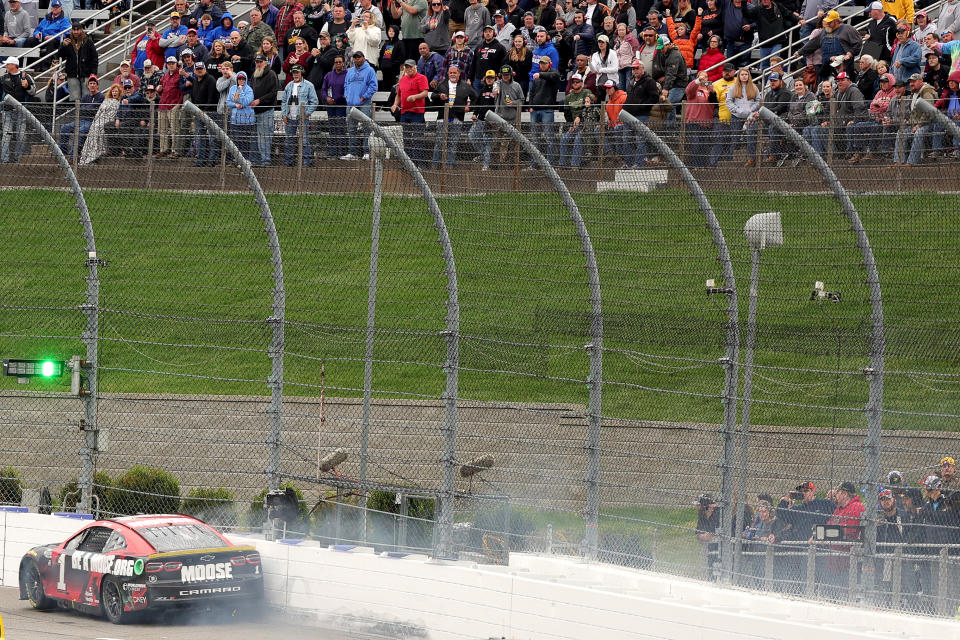 MARTINSVILLE, VIRGINIA - OCTOBER 30: Ross Chastain, driver of the #1 Moose Fraternity Chevrolet, rides the wall on the final lap of the NASCAR Cup Series Xfinity 500 at Martinsville Speedway on October 30, 2022 in Martinsville, Virginia. (Photo by Stacy Revere/Getty Images)