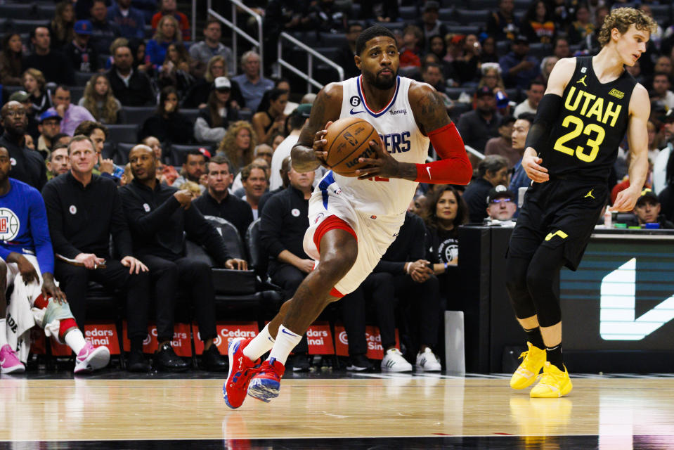 LOS ANGELES, CA - NOVEMBER 06: LA Clippers guard Paul George (13) dribbles the ball during a NBA game between the Utah Jazz and the Los Angeles Clippers on November 6, 2022 at Crypto.com Arena in Los Angeles, CA. (Photo by Ric Tapia/Icon Sportswire via Getty Images)