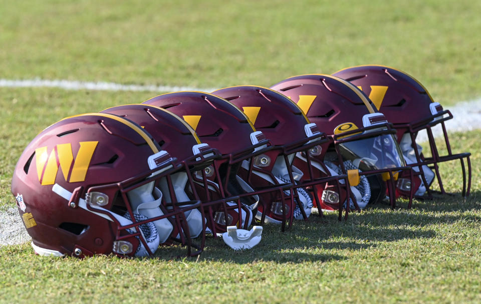 ASHBURN, VA - JUNE 1: The Washington Commanders new logo on the helmets during OTA On-Field Practice. Photo by Jonathan Newton/The Washington Post via Getty Images)