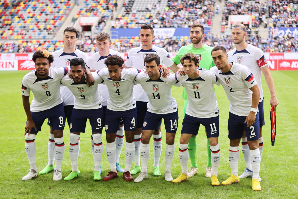 DUESSELDORF, GERMANY - SEPTEMBER 23: Team United States line up for a photo prior to the International Friendly match between Japan and United States at Merkur Spiel-Arena on September 23, 2022 in Duesseldorf, Germany. (Photo by Christof Koepsel/Getty Images)