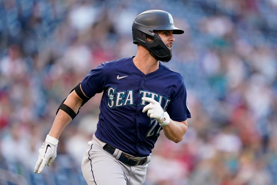 Jesse Winker hit .219 with 14 home runs and 53 runs batted last season while dealing with a bulging disc in his neck.