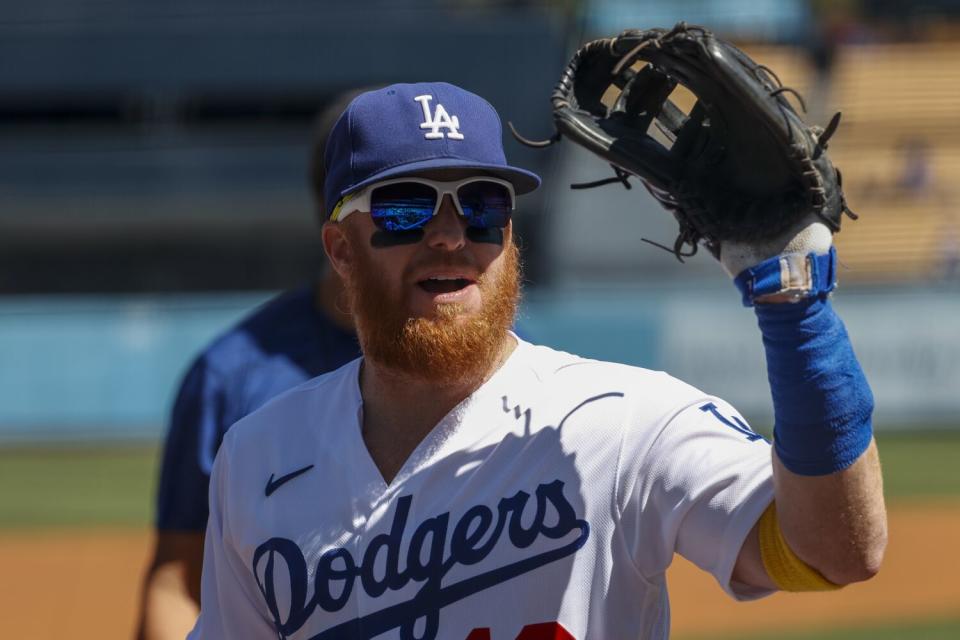 Dodgers third baseman Justin Turner warms up before a game against the Arizona Diamondbacks on Sept. 20.