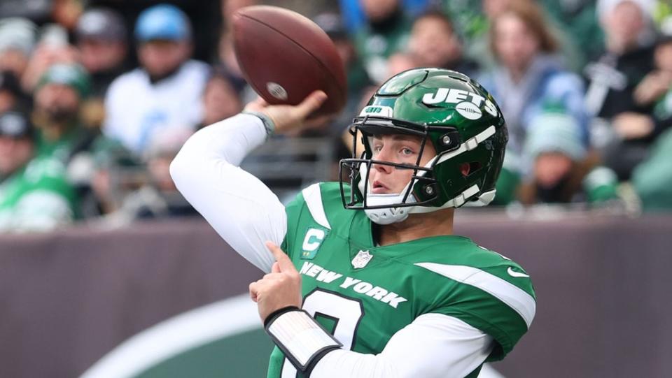 Dec 18, 2022; East Rutherford, New Jersey, USA; New York Jets quarterback Zach Wilson (2) throws a pass against the Detroit Lions during the first half at MetLife Stadium.