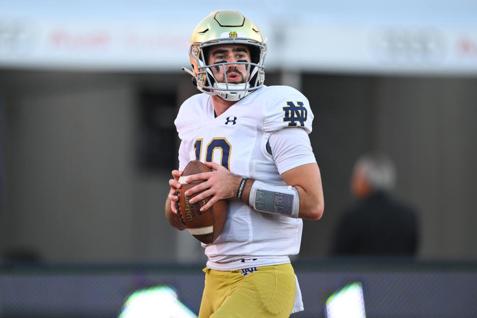 Notre Dame Fighting Irish quarterback Drew Pyne