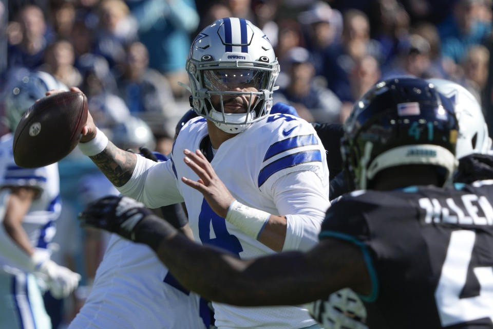 Dak Prescott and the Cowboys' turnover troubles reared their ugly head in overtime against the Jaguars, and prevented Dallas from clinching a playoff berth. (AP Photo/John Raoux)