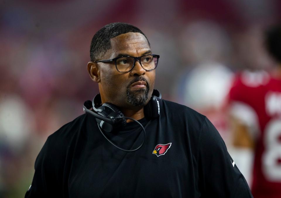 Dec 13, 2021; Glendale, Arizona, USA; Arizona Cardinals wide receivers coach Shawn Jefferson against the Los Angeles Rams at State Farm Stadium. Mandatory Credit: Mark J. Rebilas-USA TODAY Sports