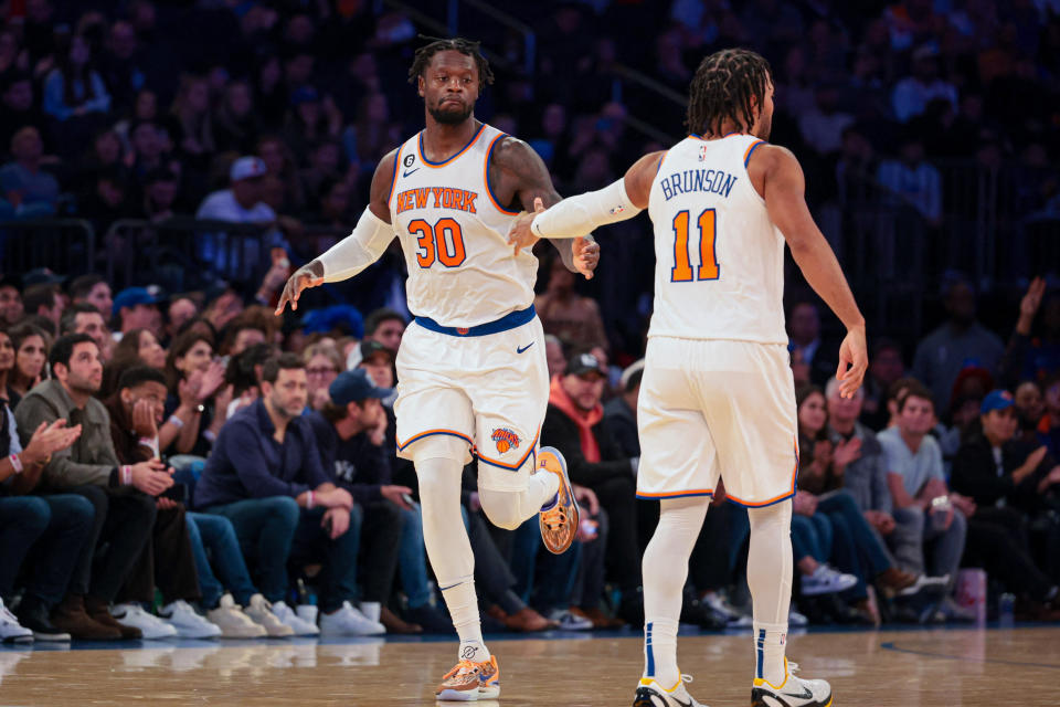 Julius Randle and Jalen Brunson are embracing the old-school essence of the New York Knicks. (Vincent Carchietta/USA Today Sports)