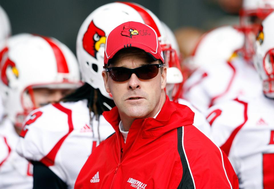 CINCINNATI - OCTOBER 24: Steve Kragthorpe the Head Coach of the Louisville Cardinals is pictured during the Big East Conference game against the Cincinnati Bearcats at Nippert Stadium on October 24, 2009 in Cincinnati, Ohio. (Photo by Andy Lyons/Getty Images)