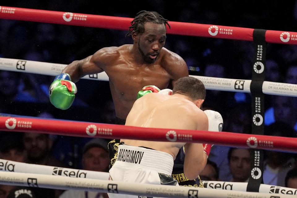 Terence Crawford went the distance for the first time since 2016 on Saturday night in Los Angeles.