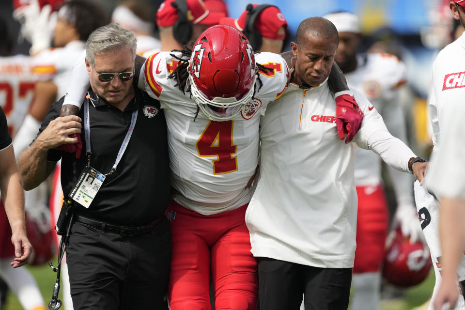 Chiefs WR Rashee Rice carted off with knee injury vs. Chargers after