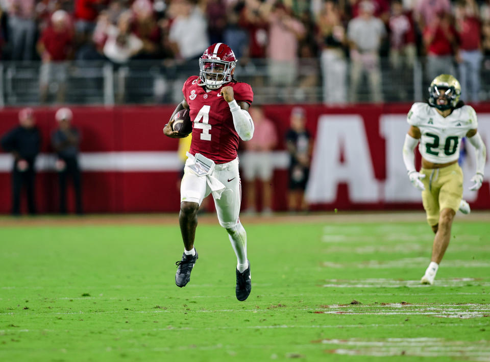 TUSCALOOSA, ALABAMA - SEPTEMBER 7: Jalen Milroe #4 of the Alabama Crimson Tide breaks loose for a long run during the first half against the South Florida Bulls at Bryant-Denny Stadium on September 7, 2024 in Tuscaloosa, Alabama. (Photo by Brandon Sumrall/Getty Images)