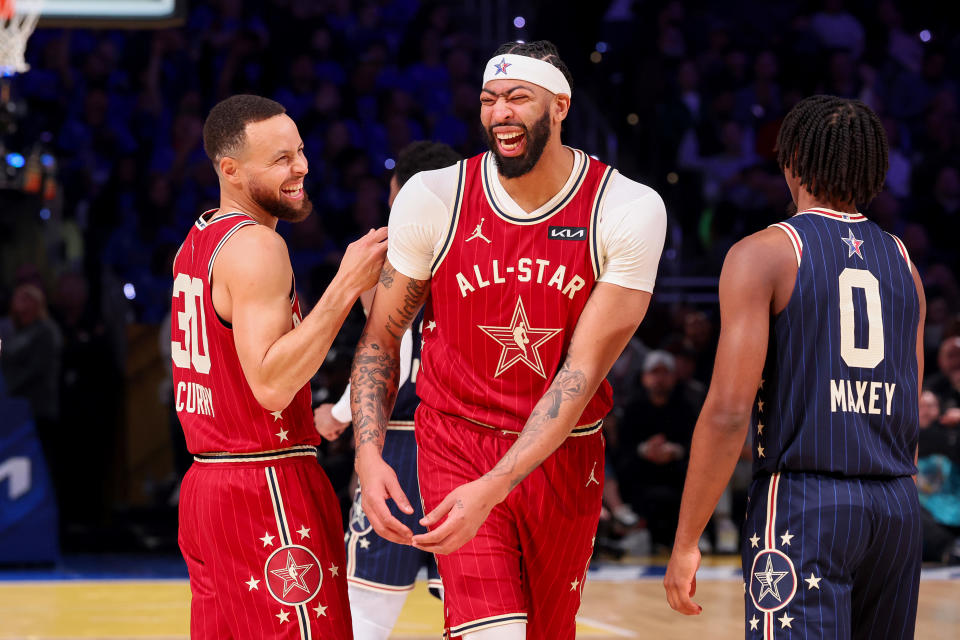 INDIANAPOLIS, INDIANA - FEBRUARY 18: Steph Curry and Anthony Davis interact during the 73rd NBA All-Star Game at Gainbridge Fieldhouse on February 18, 2024 in Indianapolis, Indiana. (Photo by Kevin Mazur/Getty Images)