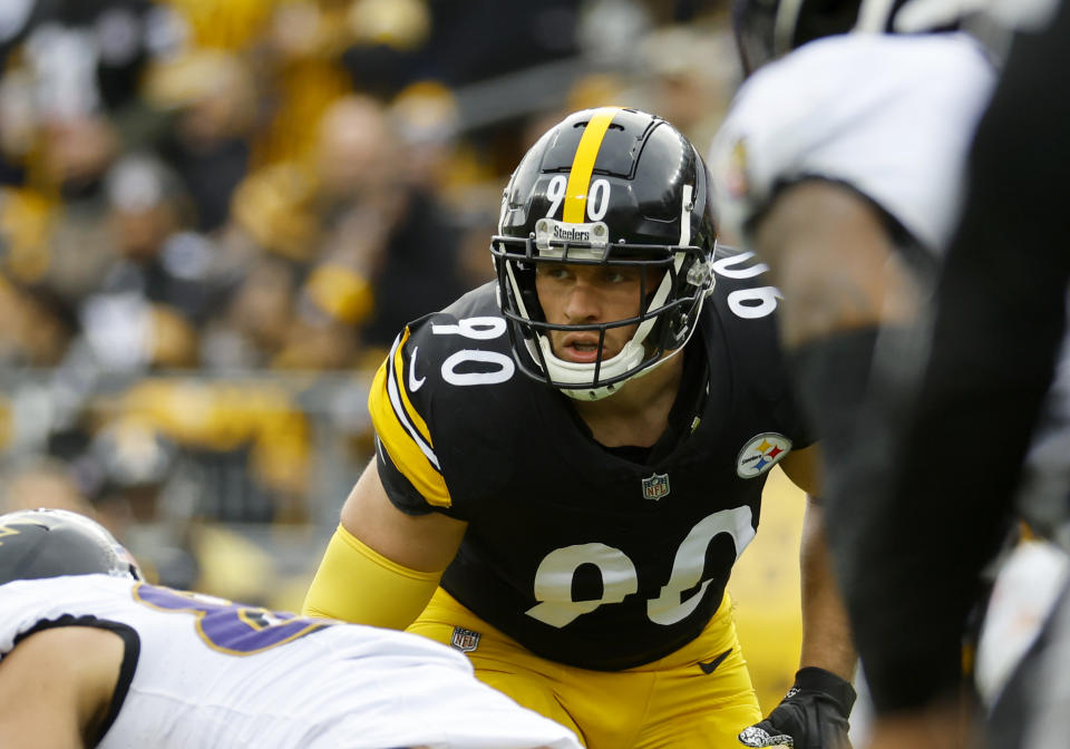 T.J. Watt and the Pittsburgh Steelers lead the AFC North. (Photo by Justin K. Aller/Getty Images)