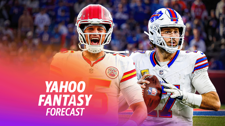 Welcome to our weekend preview show where we get you ready with everything you need to know heading into Sunday and Monday's action. Andy Behrens joins Matt Harmon to share 3 burning fantasy questions he wants answered in Week 11. Behrens also shares the three matchups he has his eye on in Week 11 that will have the most fantasy ramifications. (Credit: Jason Jung) 