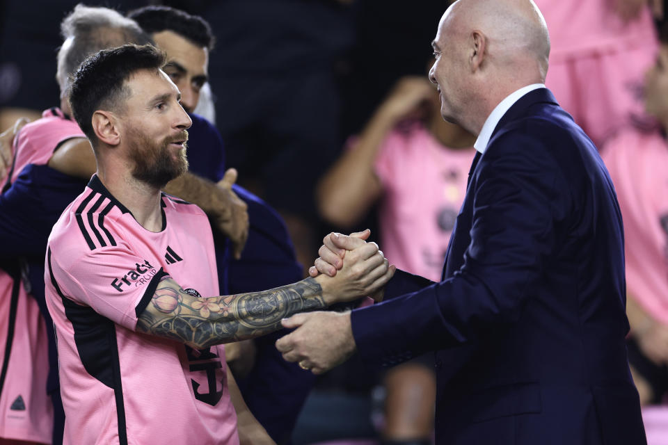 FORT LAUDERDALE, FLORIDA - OCTOBER 19: Lionel Messi #10 of Inter Miami shakes the hand of FIFA President Gianni Infantino following a win over the New England Revolution at Chase Stadium on October 19, 2024 in Fort Lauderdale, Florida. (Photo by Carmen Mandato/Getty Images)