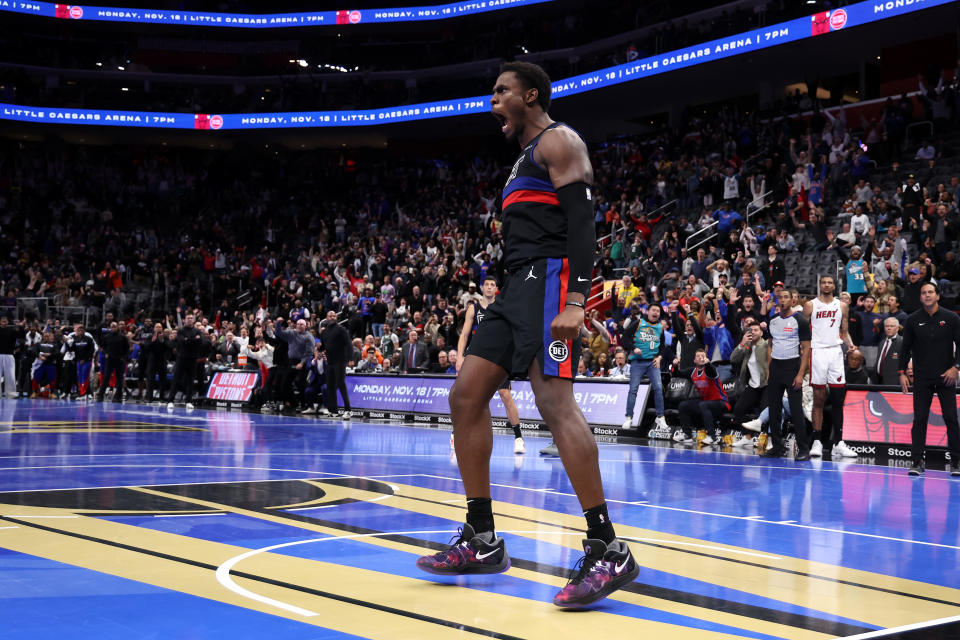 Jalen Duren celebrates his game-tying dunk. (Gregory Shamus/Getty Images)