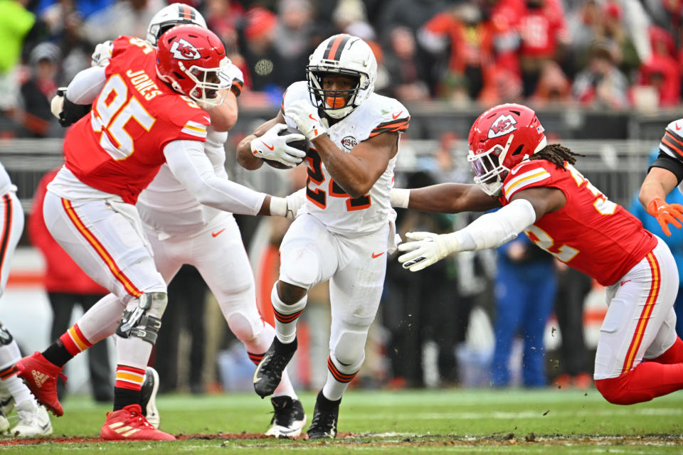 CLEVELAND, OHIO - DECEMBER 15: Nick Chubb #24 of the Cleveland Browns carries the ball against the Kansas City Chiefs during the second quarter at Huntington Bank Field on December 15, 2024 in Cleveland, Ohio. (Photo by Jason Miller/Getty Images)