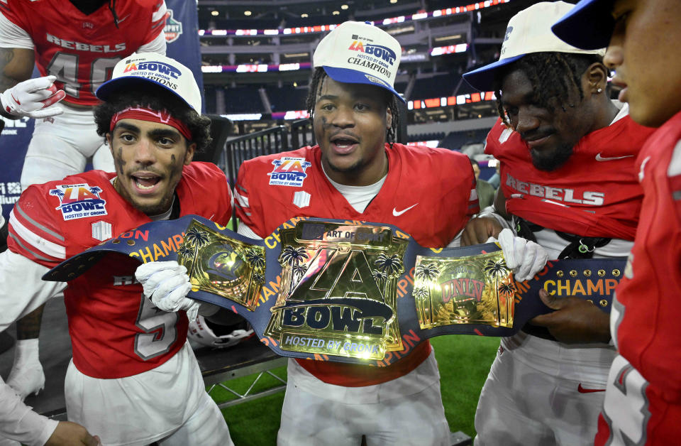 Inglewood, CA - December 18: UNLV Rebels celebrates after defeating the California Golden Bears 24-13 to win the L.A. Bowl at SoFi Stadium in Inglewood on Wednesday, December 18, 2024.(Photo by Keith Birmingham/MediaNews Group/Pasadena Star-News via Getty Images)