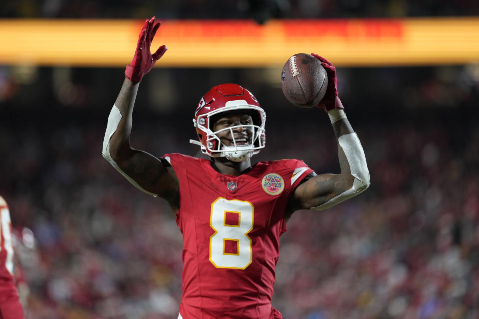 Kansas City Chiefs wide receiver DeAndre Hopkins celebrates a touchdown against the Chargers in Week 14. (AP Photo/Ed Zurga)