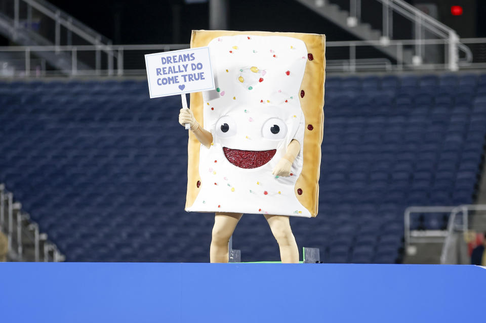 The Pop-Tart Bowl mascot was a hit during last year's matchup between NC State and Kansas State. Now, there are 3 mascots for the game. (David Rosenblum/Getty Images)