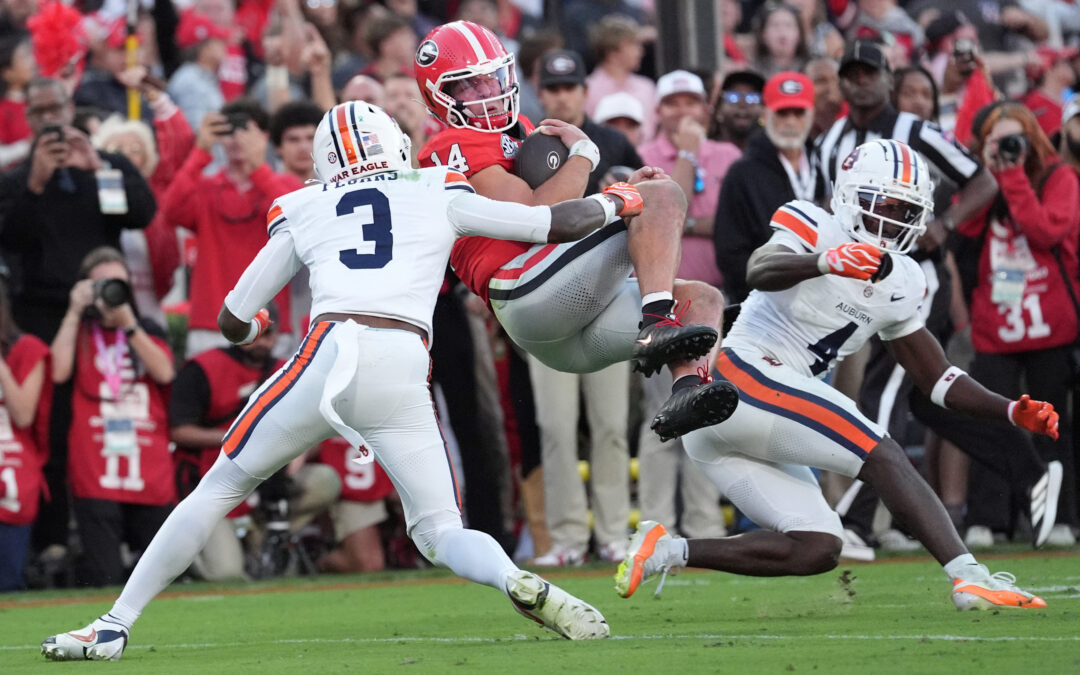 Auburn Stuns No. 1 Georgia 27-24 On Last-Second Field Goal