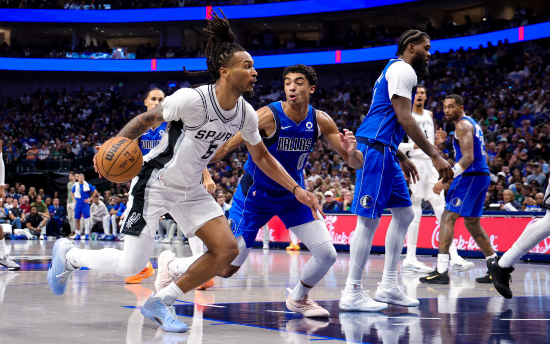 Mavericks Fall Apart In Fourth Quarter As Spurs Spoil Dallas Home Opener